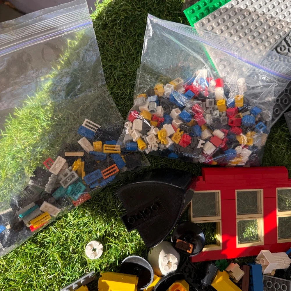LEGO‎ Bulk Lot 14 lbs Mixed Atlantis Kingdoms Mega Bloks Halo Kre-O Transformers